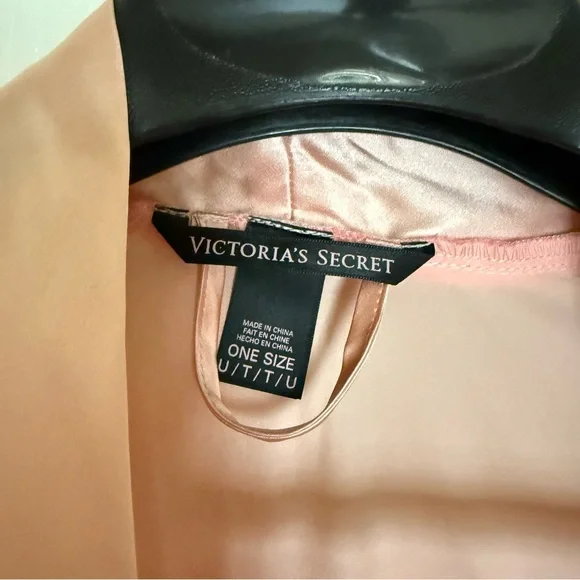 Victoria's Secret Blush Satin Robe with Pink Lace - Picture 6 of 6